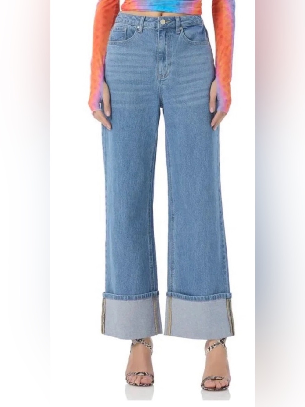 Missy  AFRM Washed Blue Wide-Leg Cuffed Jeans